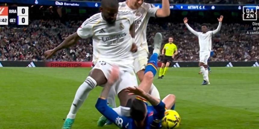 2026世界杯app下载-皇马主场爆冷输球，吕迪格暴力动作未被罚下引发争议